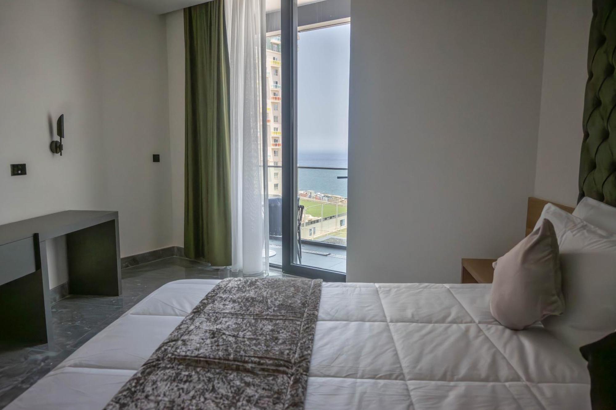 Best View Fortina Luxury Suites Sliema Extérieur photo